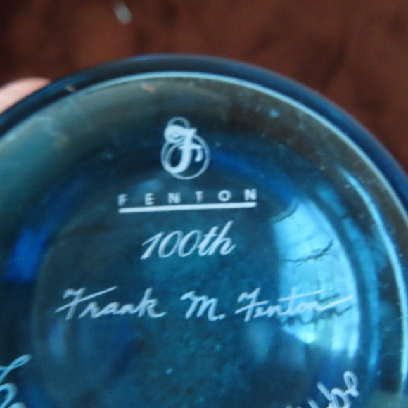 frank m Fenton 100th Flowers blue Vase Ruffled Top Hand Painted Kibbe (717/1500) - Picture 5 of 7